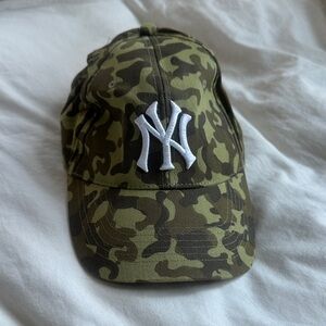 Yankees Camouflage Camo Baseball Cap with NY Logo